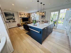 Photo 8- click for photo gallery